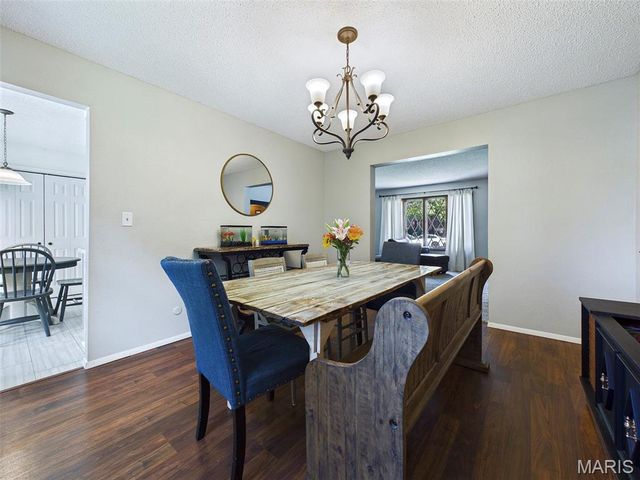 410 Chapel Drive, Collinsville, IL 62234