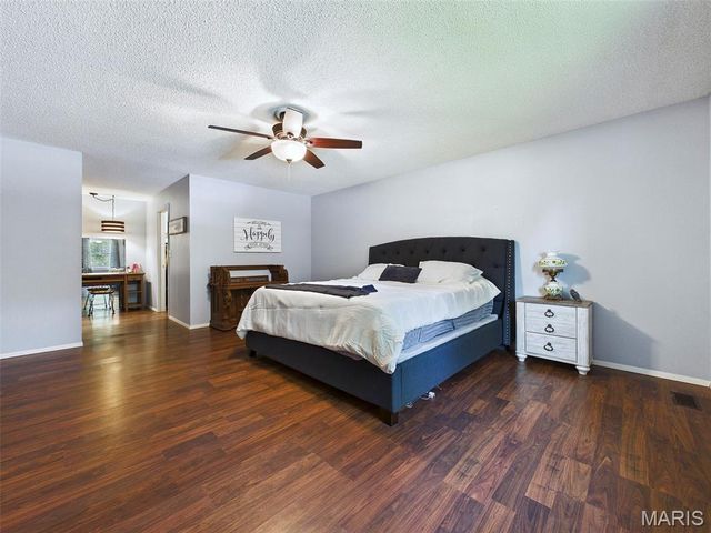 410 Chapel Drive, Collinsville, IL 62234
