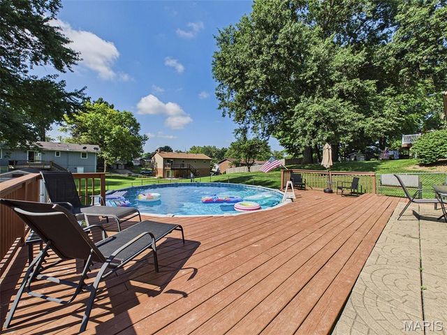 410 Chapel Drive, Collinsville, IL 62234