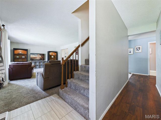 410 Chapel Drive, Collinsville, IL 62234