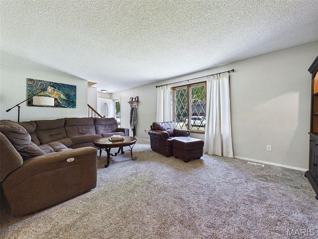 410 Chapel Drive, Collinsville, IL 62234