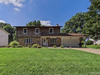 410 Chapel Drive, Collinsville, IL 62234