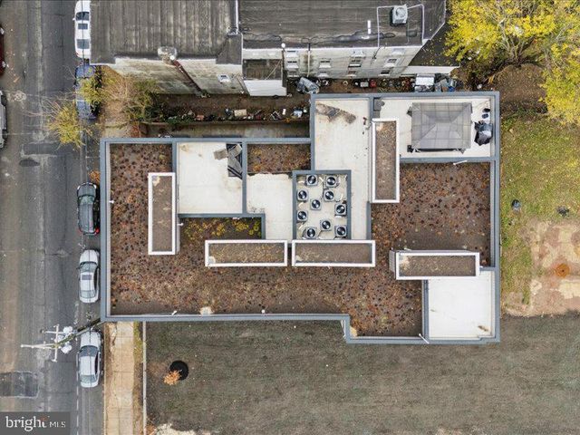 2020-22 N 22ND ST, Philadelphia, PA 19121