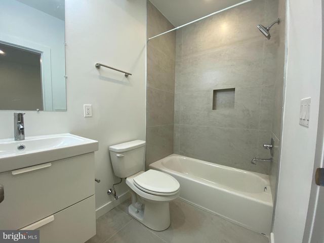 2020-22 N 22ND ST, Philadelphia, PA 19121