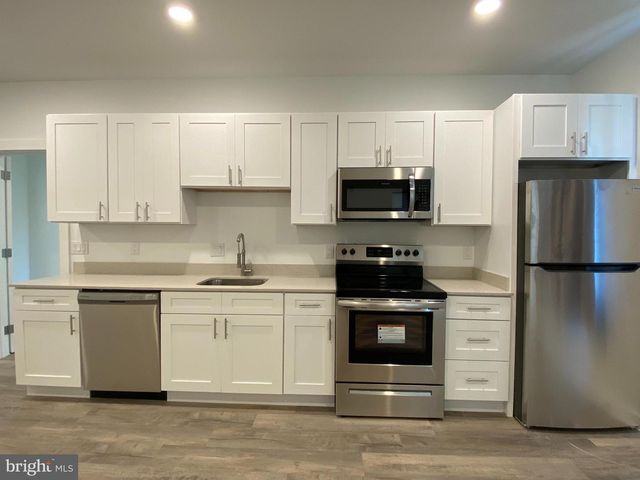 2020-22 N 22ND ST, Philadelphia, PA 19121