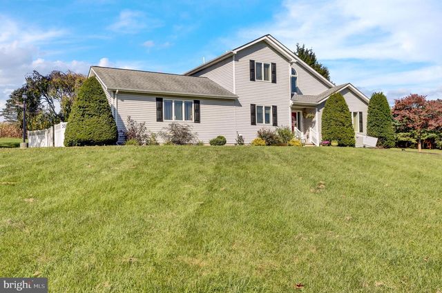 1319 SHADY LN, Tamaqua, PA 18252