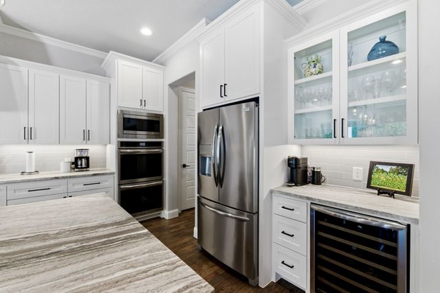 8880 Hidden Pond Street, Justin, TX 76247