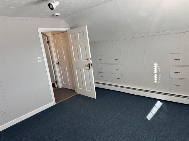 4 Crossway Road, Cranston, RI 02910