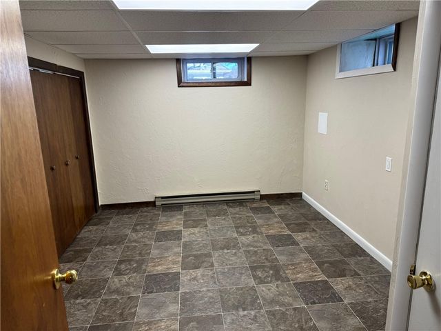 4 Crossway Road, Cranston, RI 02910