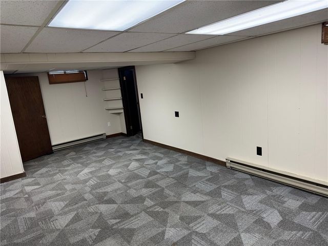 4 Crossway Road, Cranston, RI 02910