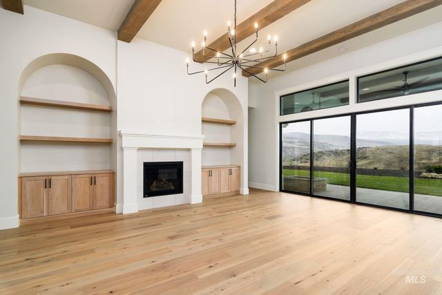 6828 S Krakauer Place, Meridian, ID 83642