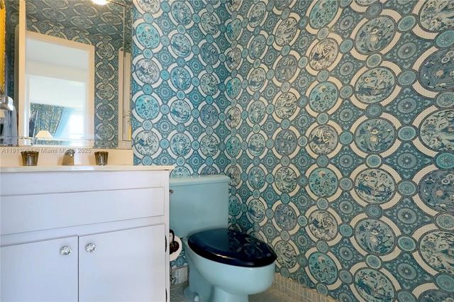 4330 Hillcrest Dr 807, Hollywood, FL 33021