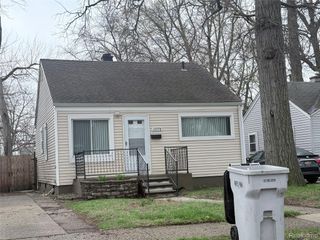 23778 Vance Avenue, Hazel Park, MI 48030
