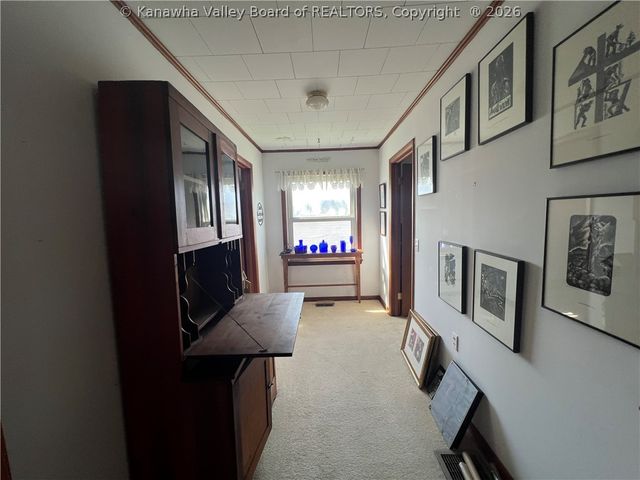 90 River Lane, Ravenswood, WV 26164