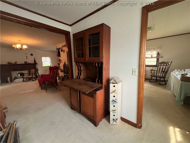 90 River Lane, Ravenswood, WV 26164