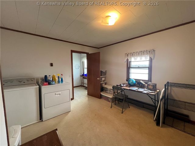 90 River Lane, Ravenswood, WV 26164