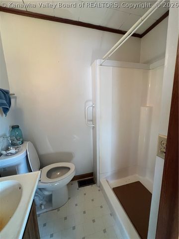 90 River Lane, Ravenswood, WV 26164