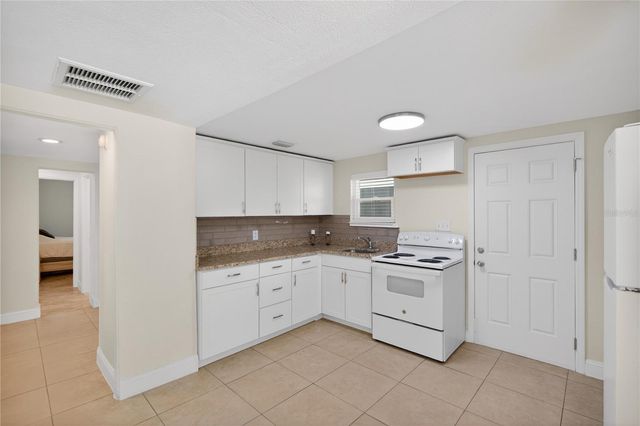 2280 NORWELL AVENUE, Orlando, FL 32806