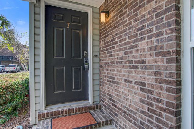 2494 Etiwan Avenue F7, Charleston, SC 29414