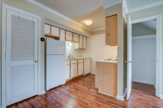 2494 Etiwan Avenue F7, Charleston, SC 29414