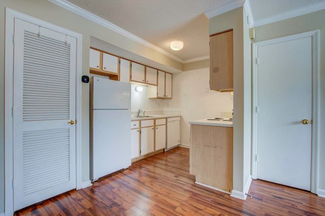 2494 Etiwan Avenue F7, Charleston, SC 29414