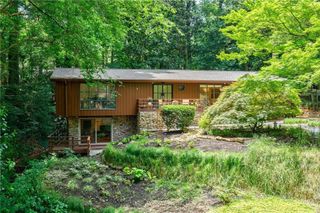 1860 Meredith NW Drive, Atlanta, GA 30318