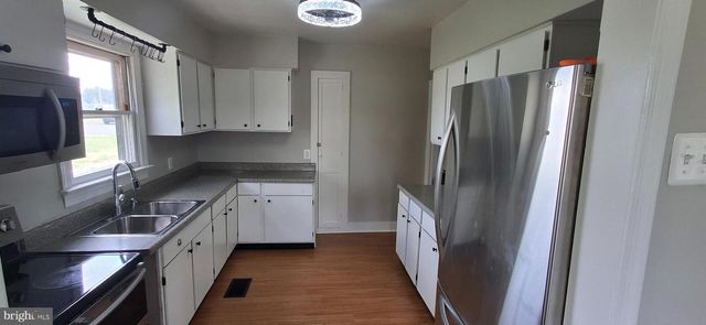 714 CROSBY RD, Front Royal, VA 22630