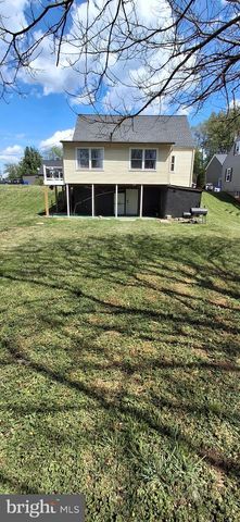 714 CROSBY RD, Front Royal, VA 22630