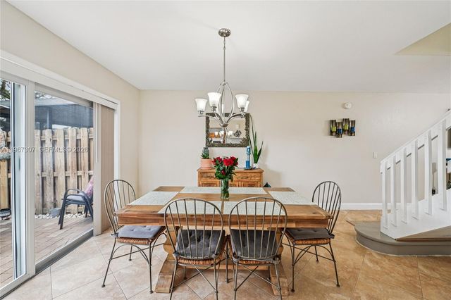 12252 SW 50th Pl, Cooper City, FL 33330