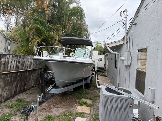 671 NE 1st Place, Hialeah, FL 33010