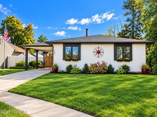 131 Riparian Way, Toms River, NJ 08753