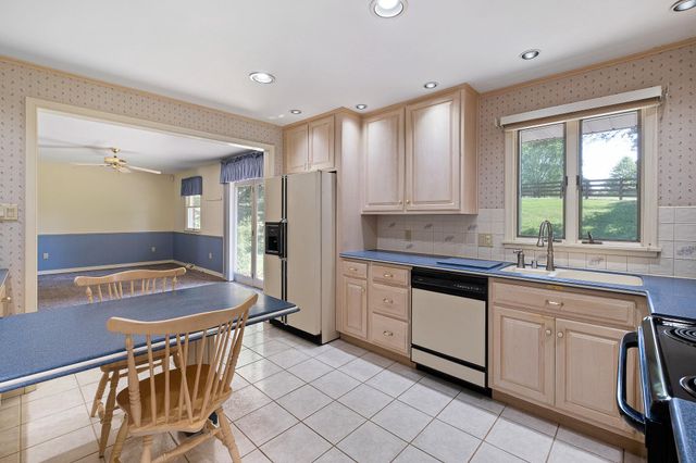 300 SUFFOLK DR, Bear, DE 19701
