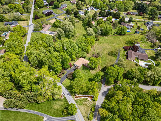 300 SUFFOLK DR, Bear, DE 19701