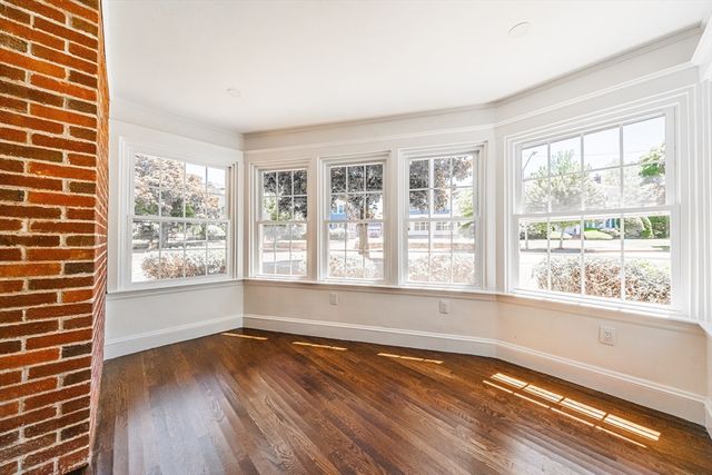 8 Horace Road, Belmont, MA 02478