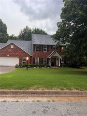 2777 Shadybrook Cove, Fayetteville, AR 72703