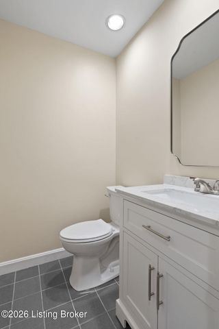 5905 Grayson Ct, Louisville, KY 40222