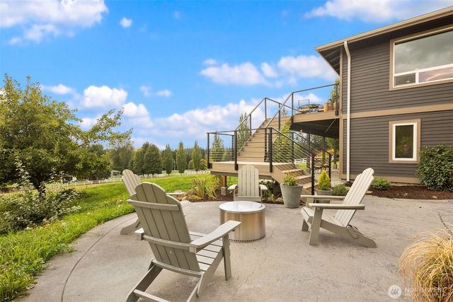 14350 160th Place NE, Woodinville, WA 98072