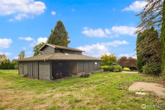 14350 160th Place NE, Woodinville, WA 98072