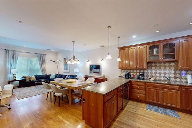2 Harvard Square 2Furnished, Brookline, MA 02445
