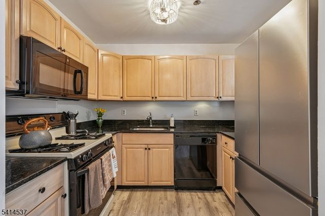 45 Park Edge 45, Berkeley Heights Twp., NJ 07922