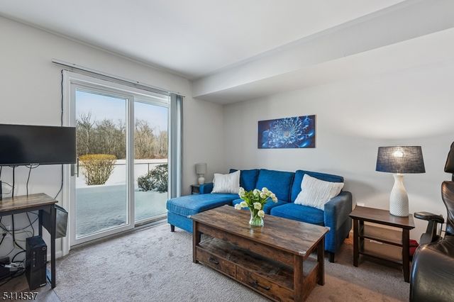 45 Park Edge 45, Berkeley Heights Twp., NJ 07922