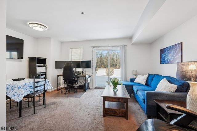 45 Park Edge 45, Berkeley Heights Twp., NJ 07922