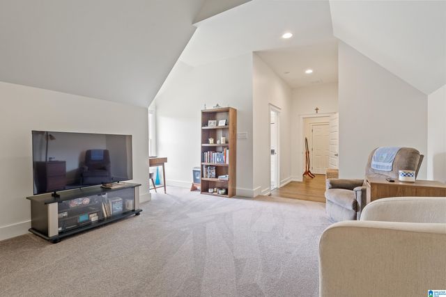 5549 LAKES EDGE DRIVE, Hoover, AL 35242