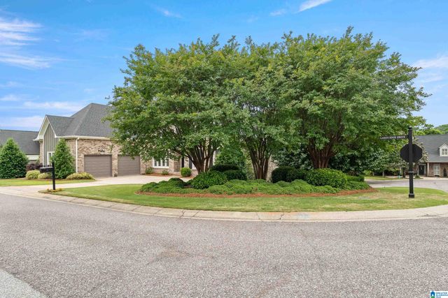 5549 LAKES EDGE DRIVE, Hoover, AL 35242