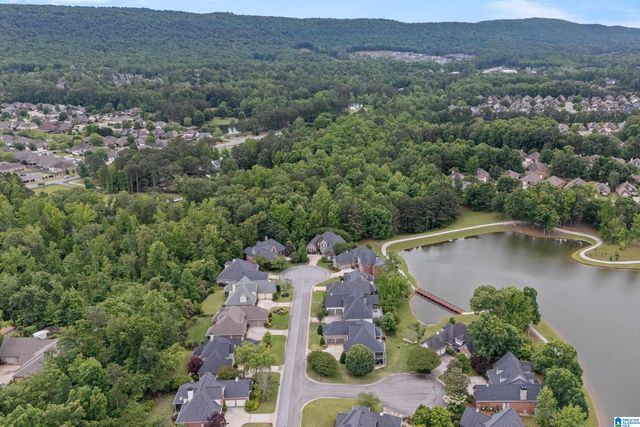 5549 LAKES EDGE DRIVE, Hoover, AL 35242