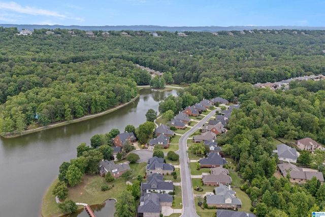 5549 LAKES EDGE DRIVE, Hoover, AL 35242