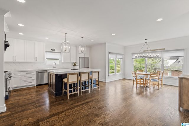 5549 LAKES EDGE DRIVE, Hoover, AL 35242