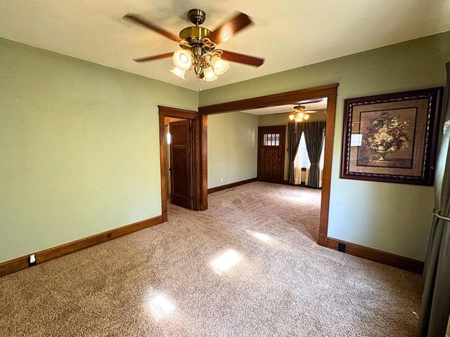 720 Monroe AVENUE, Racine, WI 53405