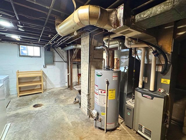 720 Monroe AVENUE, Racine, WI 53405