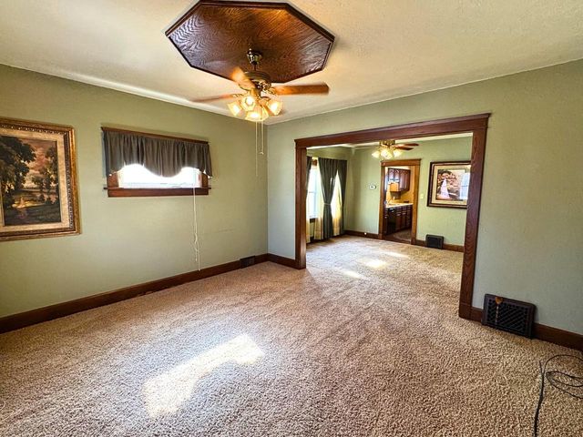 720 Monroe AVENUE, Racine, WI 53405